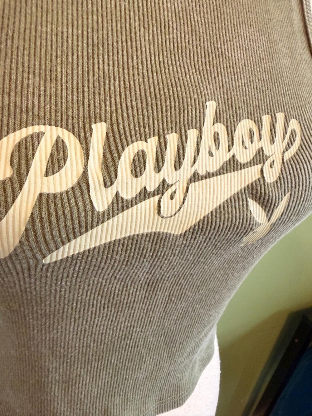 PLAYBOY Olive Ribbed Logo Crop Tank - Picture 2 of 5